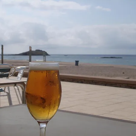 Sol Y Playa Guest house *